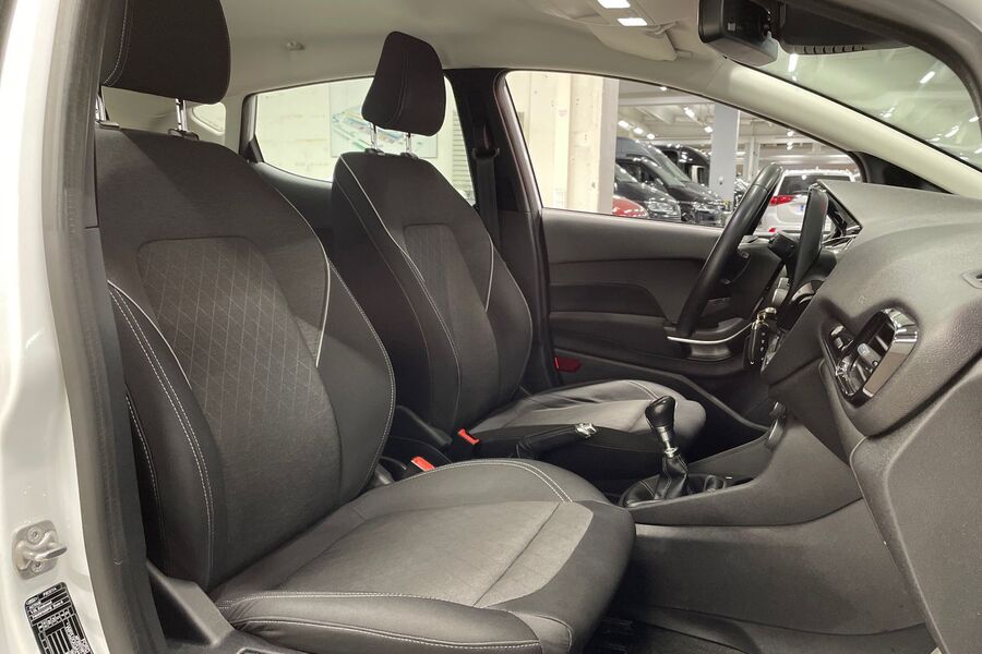 Ford Fiesta vaihtoauto