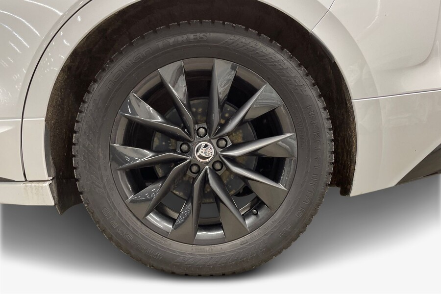 Skoda Enyaq vaihtoauto