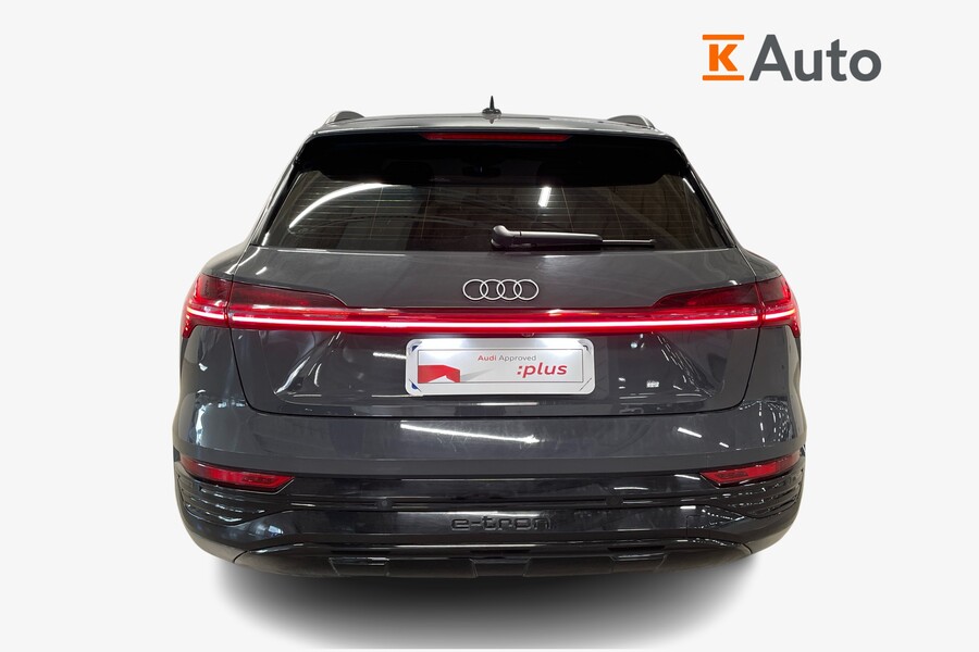 Audi Q8 e-tron vaihtoauto