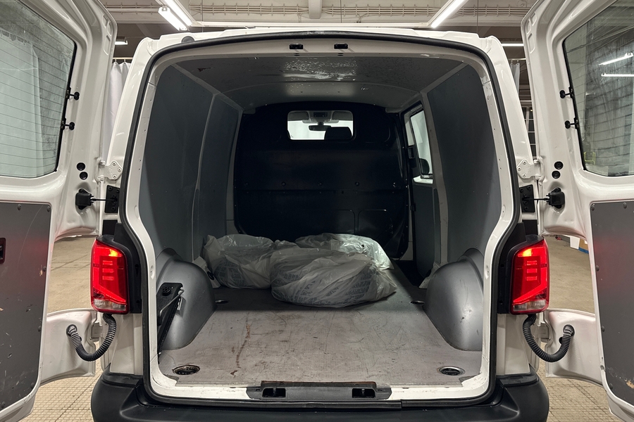 Volkswagen Transporter vaihtoauto