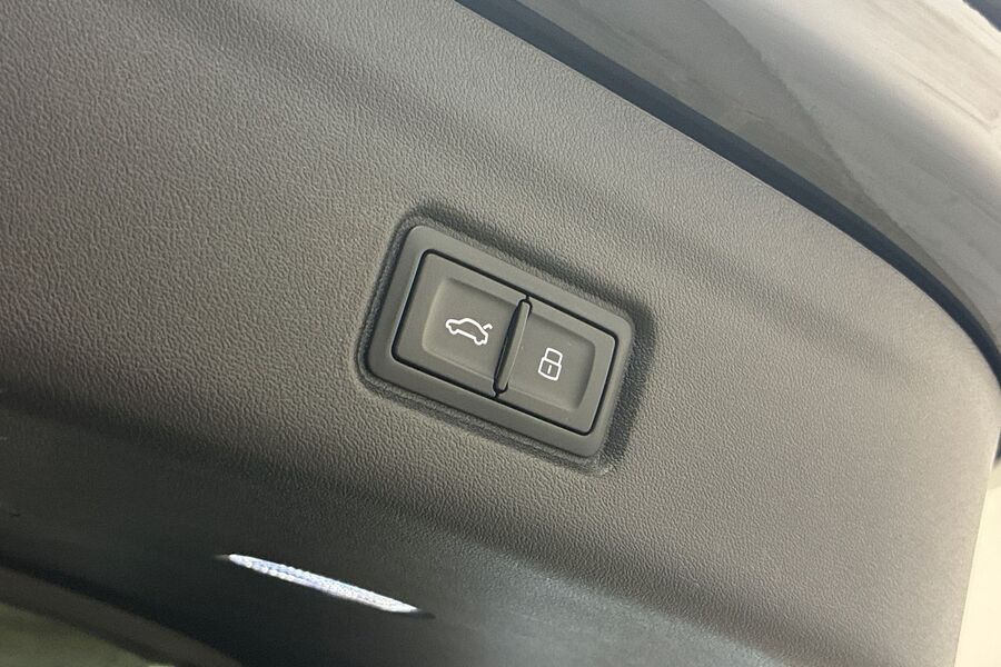 Audi SQ6 e-tron vaihtoauto