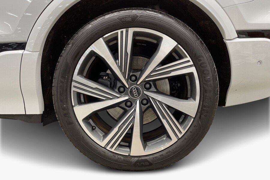 Audi SQ6 e-tron vaihtoauto