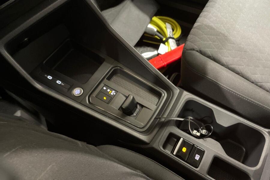 Volkswagen Caddy Maxi vaihtoauto