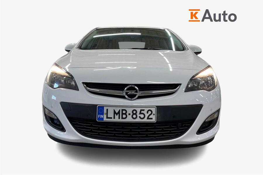 Opel Astra vaihtoauto