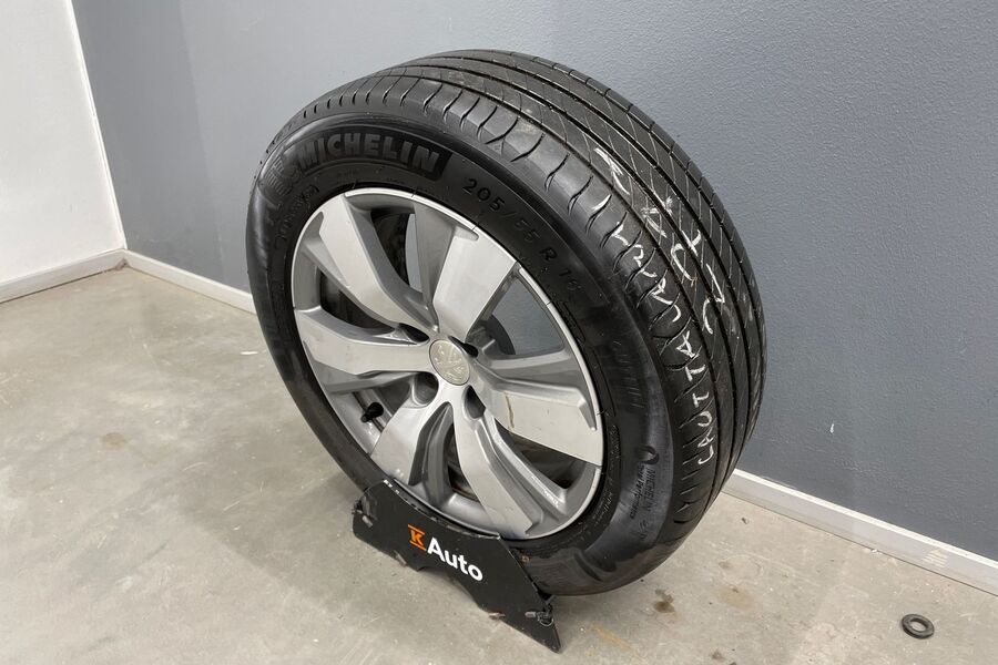 Peugeot 2008 vaihtoauto