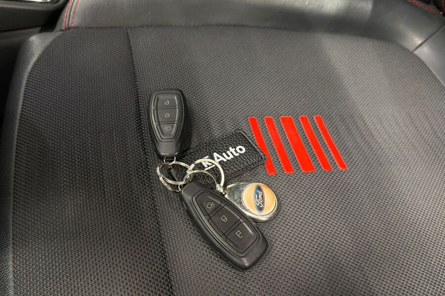 Ford Fiesta vaihtoauto