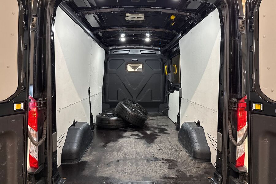 Ford Transit vaihtoauto