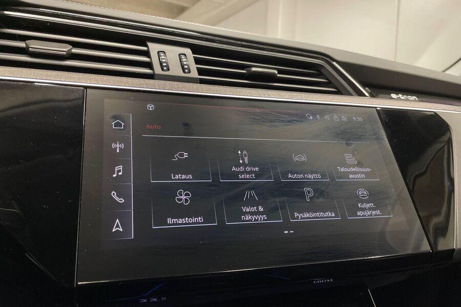 Audi e-tron vaihtoauto