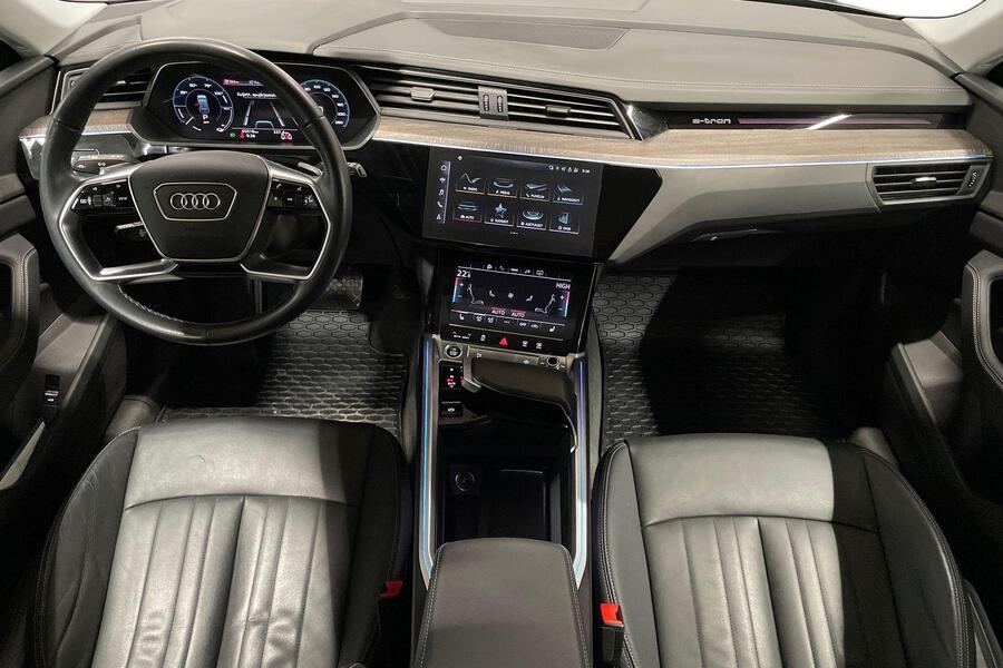 Audi e-tron vaihtoauto