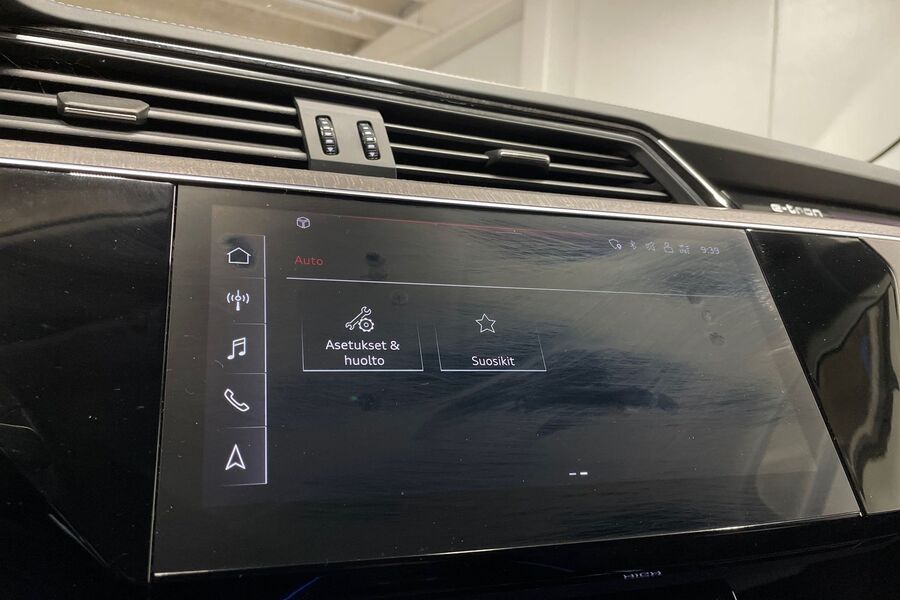 Audi e-tron vaihtoauto