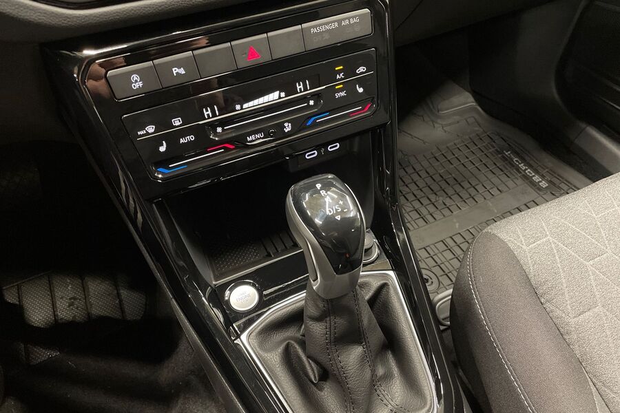 Volkswagen T-Cross vaihtoauto