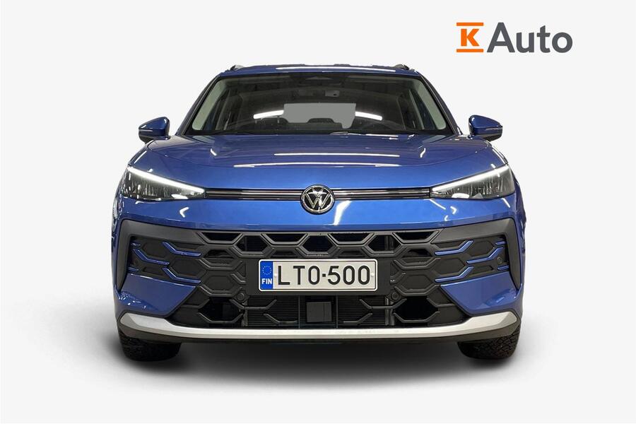 Volkswagen T-Roc vaihtoauto