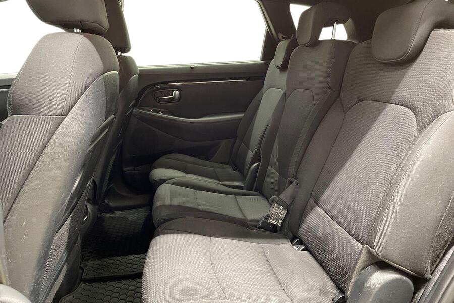 Kia Carens vaihtoauto