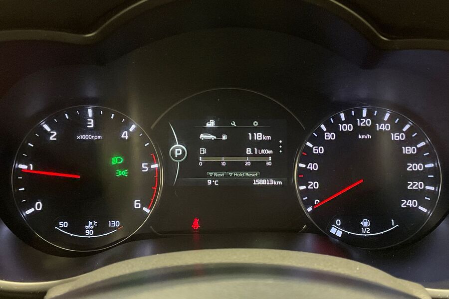 Kia Carens vaihtoauto