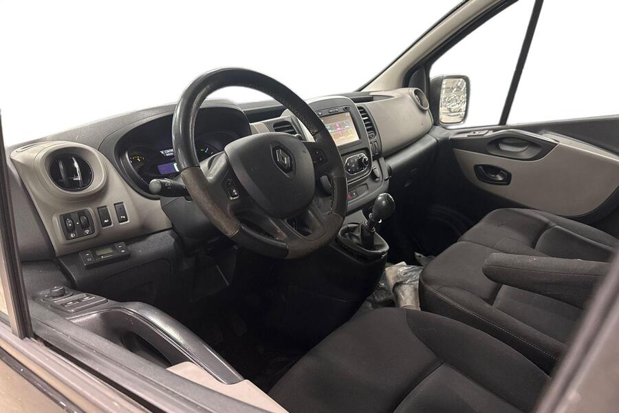 Renault Trafic vaihtoauto