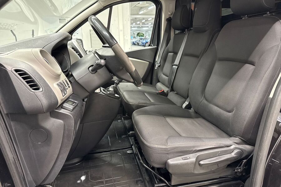 Renault Trafic vaihtoauto