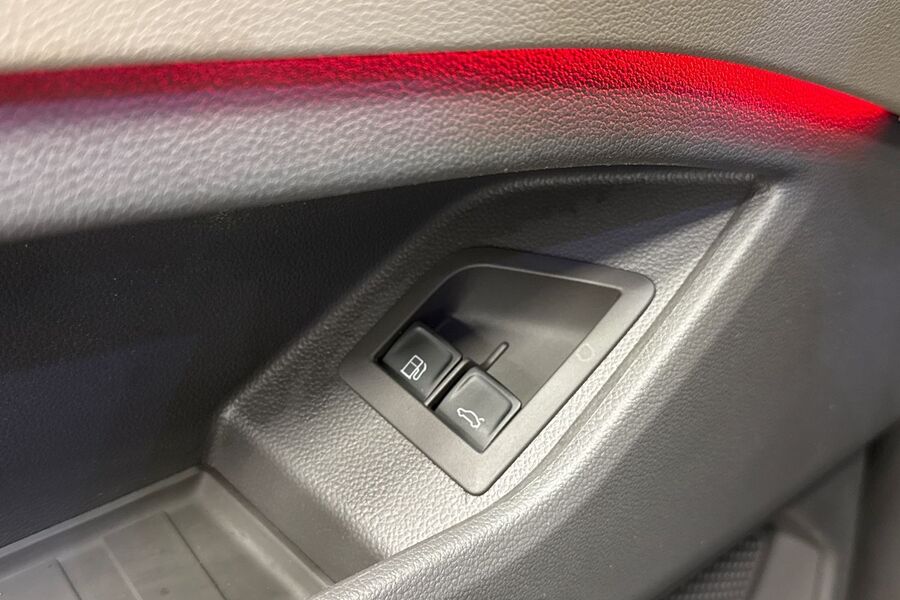 Volkswagen Multivan vaihtoauto