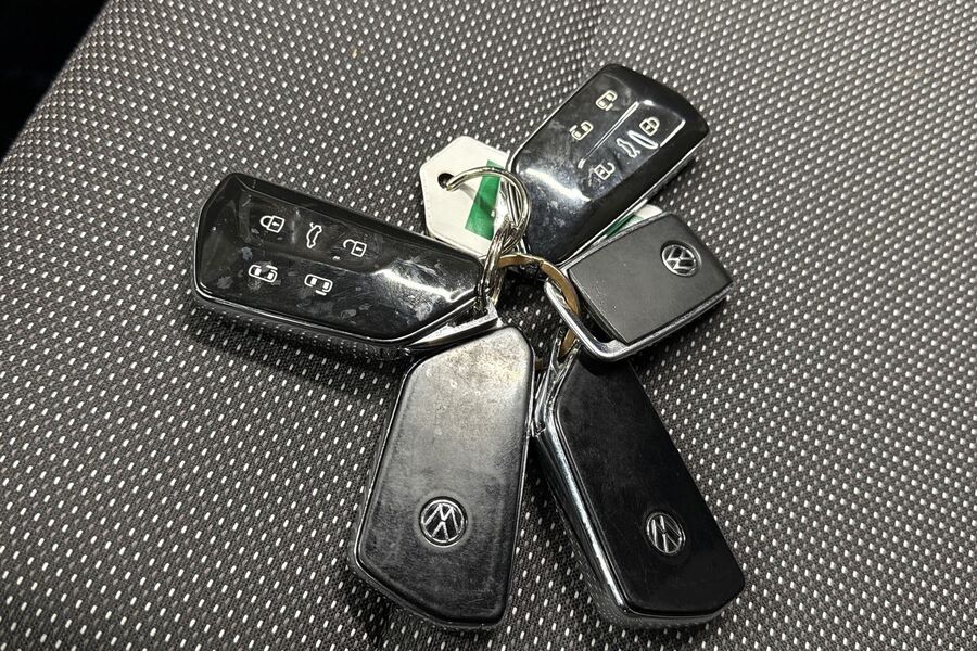 Volkswagen Multivan vaihtoauto