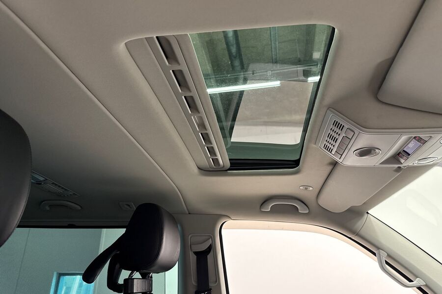 Volkswagen Multivan vaihtoauto