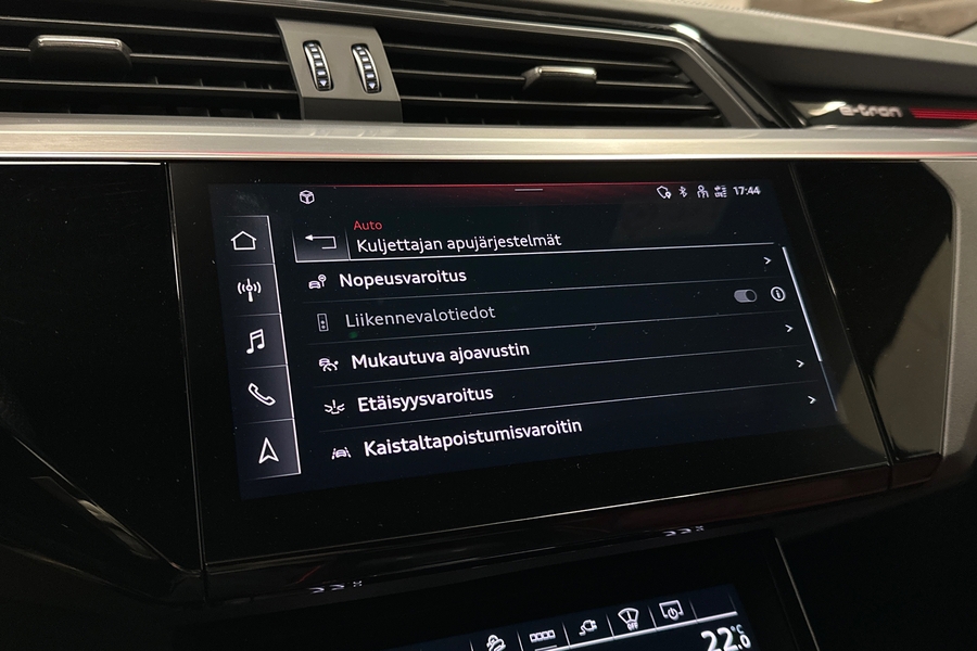 Audi e-tron vaihtoauto