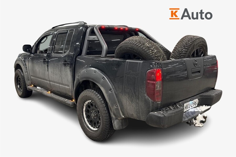 Nissan Navara vaihtoauto