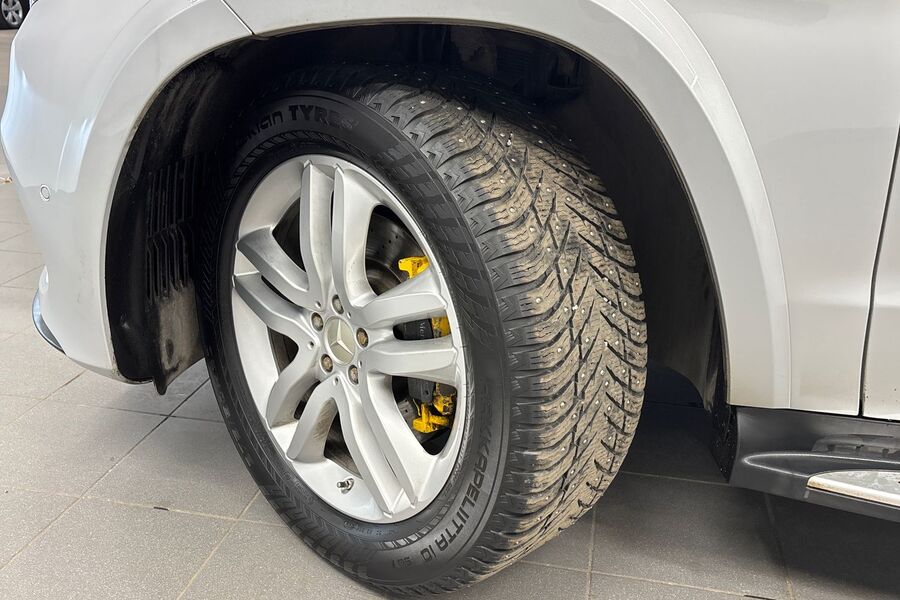 Mercedes-Benz GLS vaihtoauto