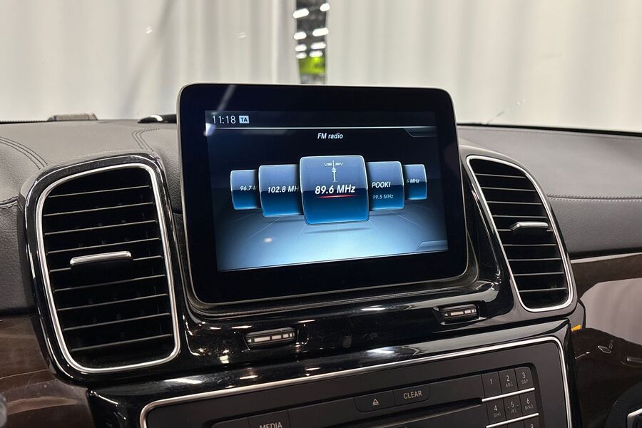 Mercedes-Benz GLS vaihtoauto