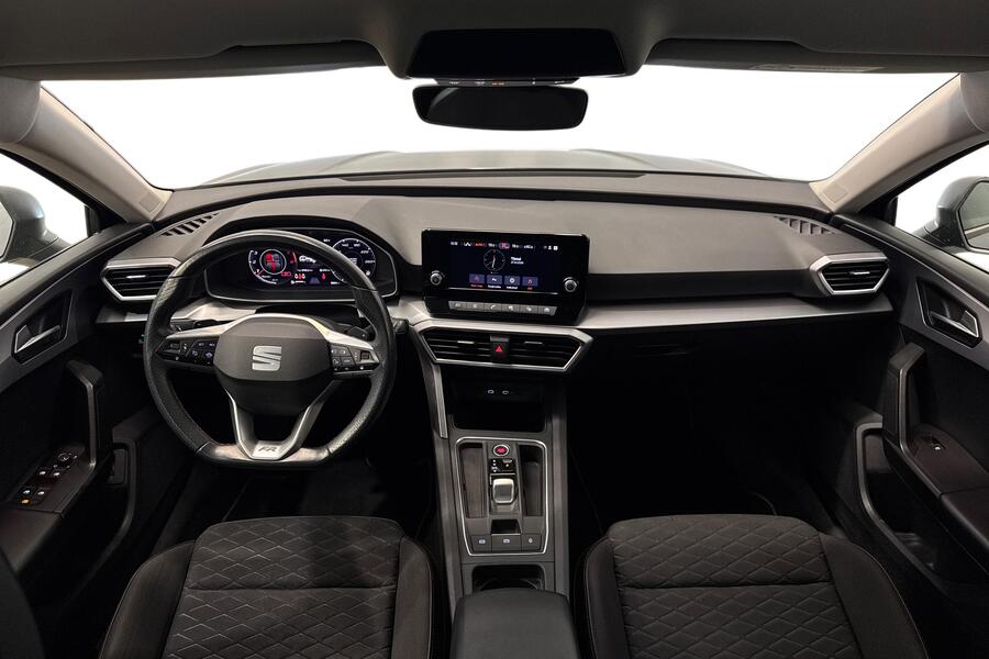 SEAT Leon Sportstourer vaihtoauto