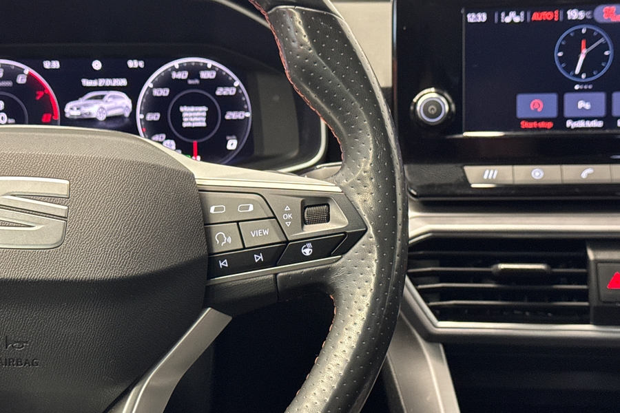 SEAT Leon Sportstourer vaihtoauto