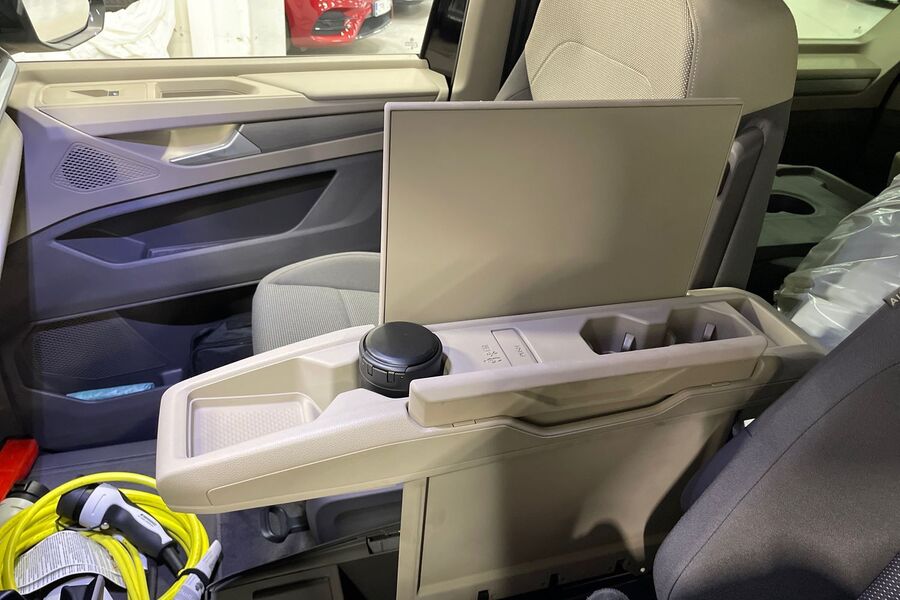 Volkswagen Multivan vaihtoauto