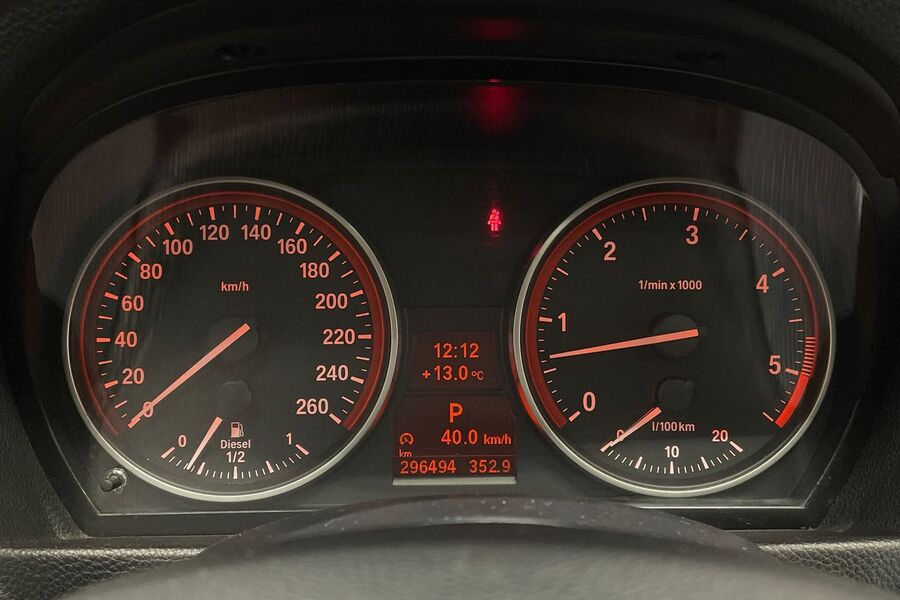 BMW 330 vaihtoauto