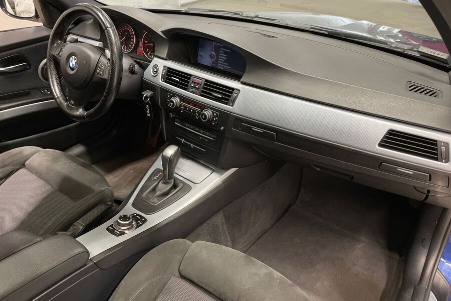 BMW 330 vaihtoauto