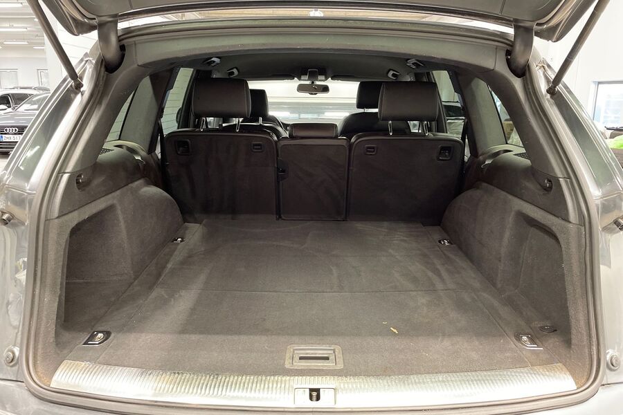 Audi Q7 vaihtoauto