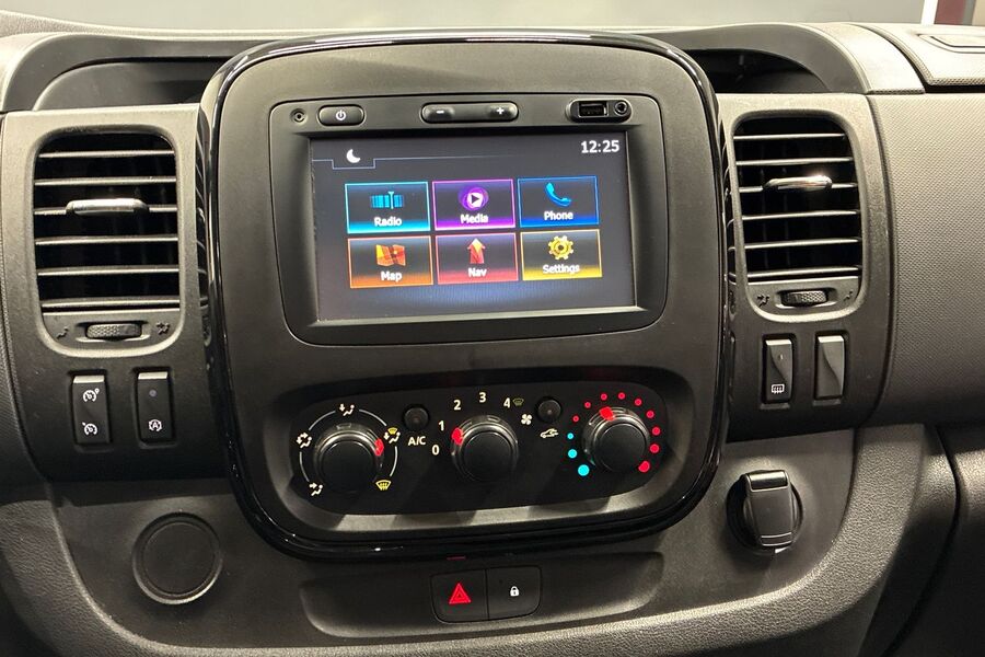 Opel Vivaro vaihtoauto