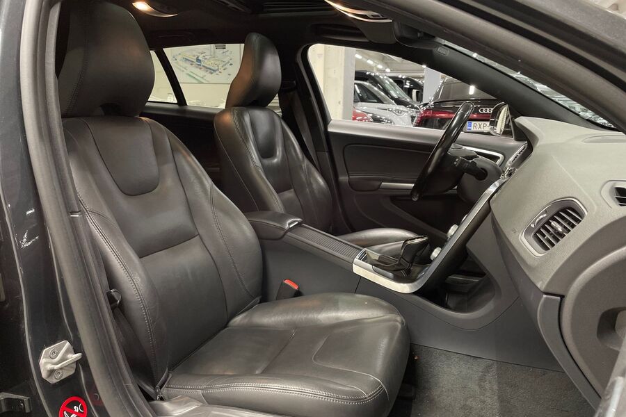 Volvo V60 vaihtoauto