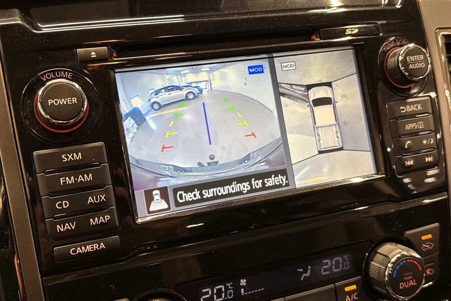 Nissan Titan vaihtoauto