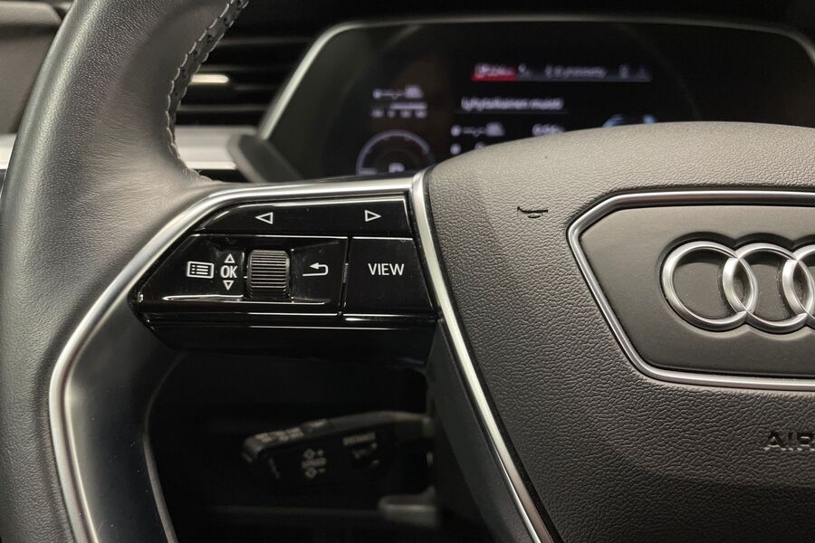 Audi e-tron vaihtoauto