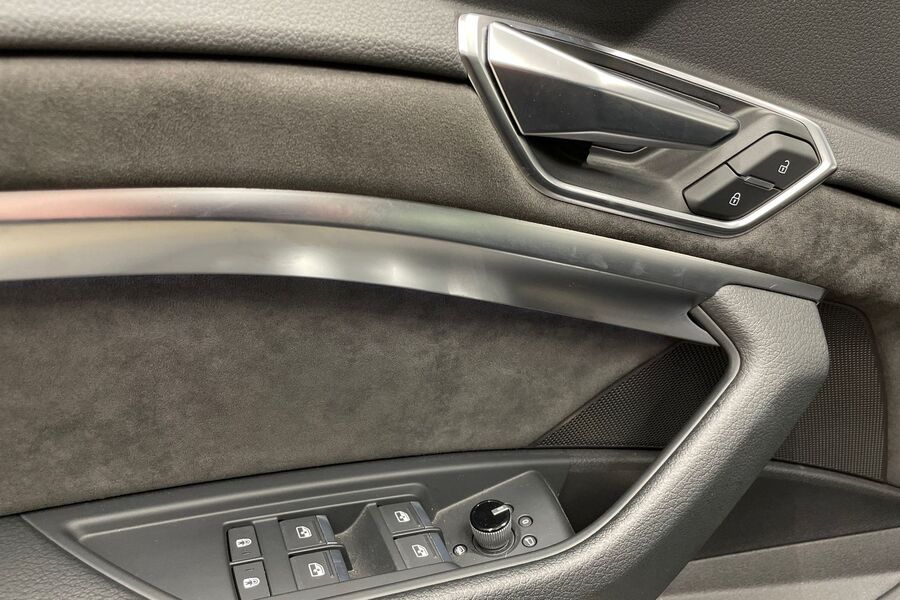 Audi e-tron vaihtoauto