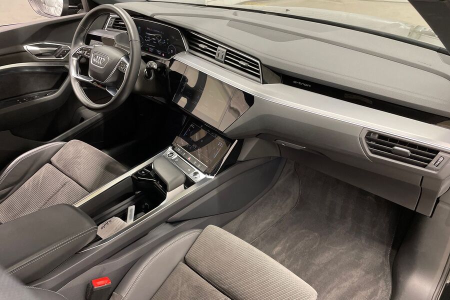 Audi e-tron vaihtoauto