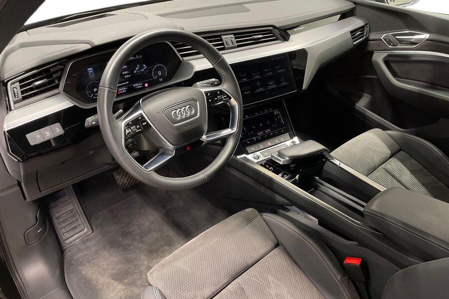 Audi e-tron vaihtoauto