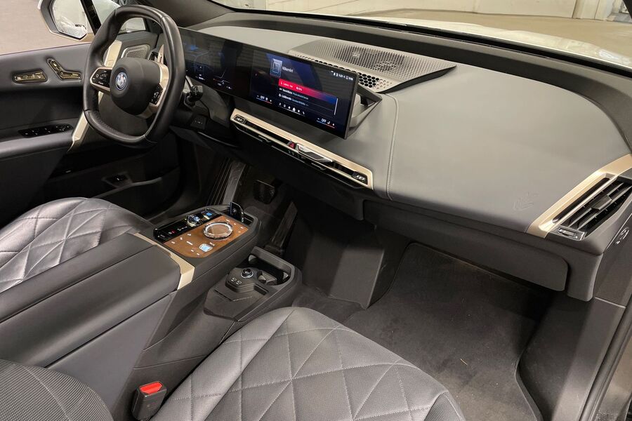 BMW iX M60 vaihtoauto