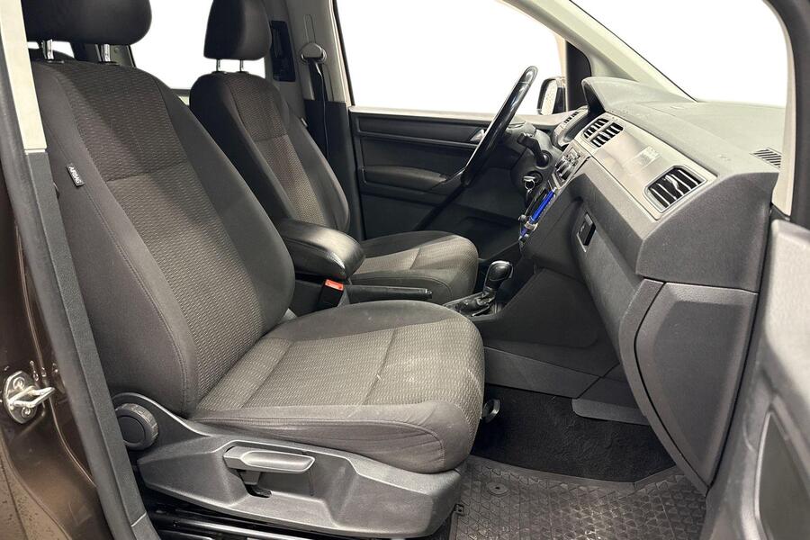 Volkswagen Caddy Maxi vaihtoauto