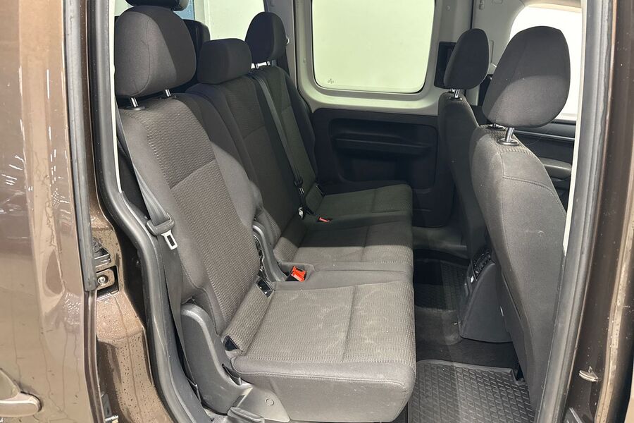 Volkswagen Caddy Maxi vaihtoauto