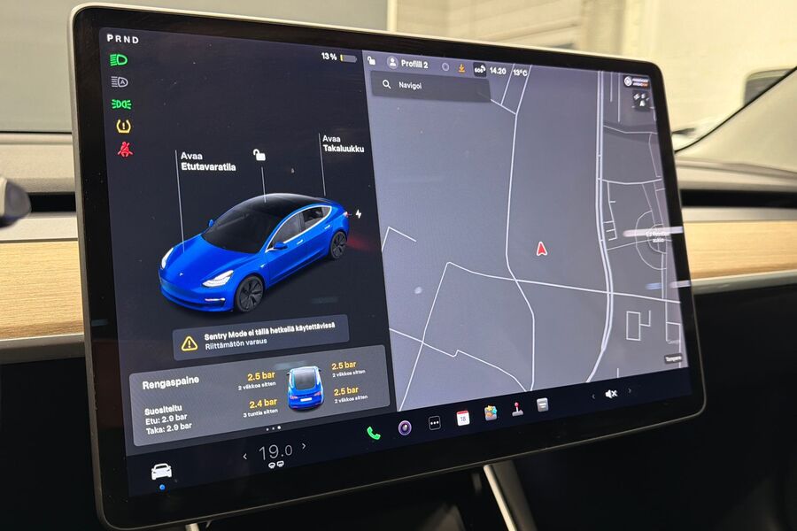 Tesla Model 3 vaihtoauto