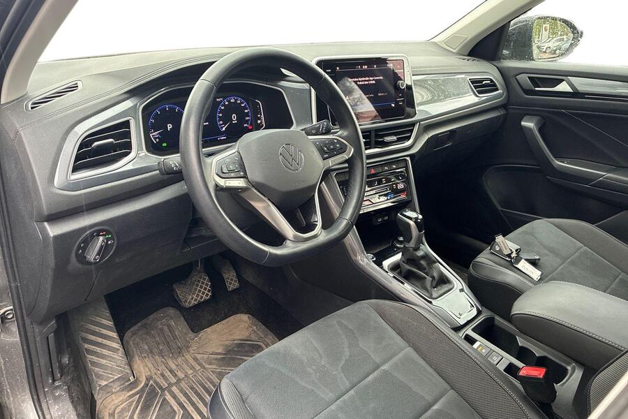 Volkswagen T-Roc vaihtoauto