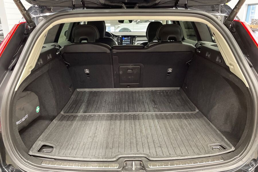 Volvo V60 vaihtoauto