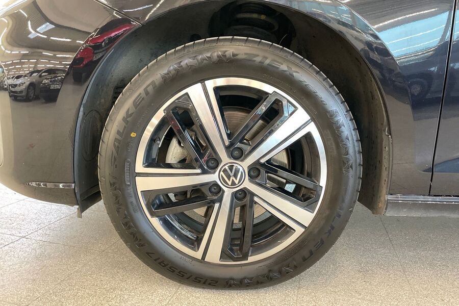 Volkswagen Caddy Maxi vaihtoauto