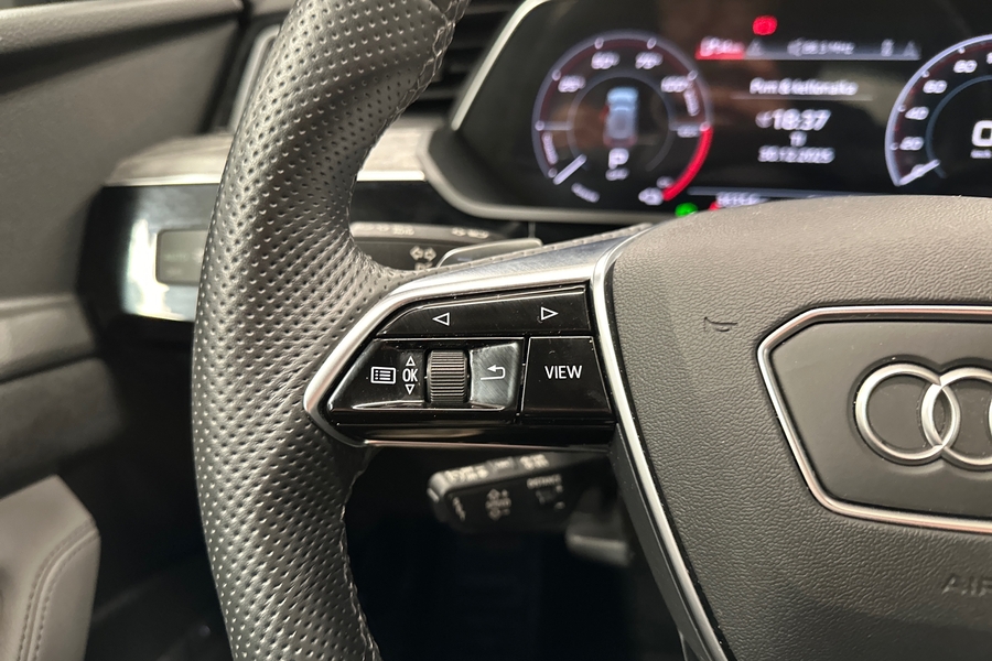 Audi e-tron vaihtoauto