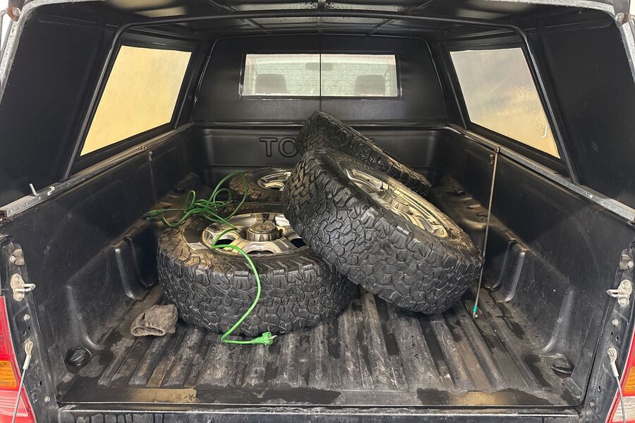 Toyota Hilux vaihtoauto