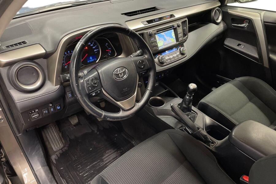 Toyota RAV4 vaihtoauto